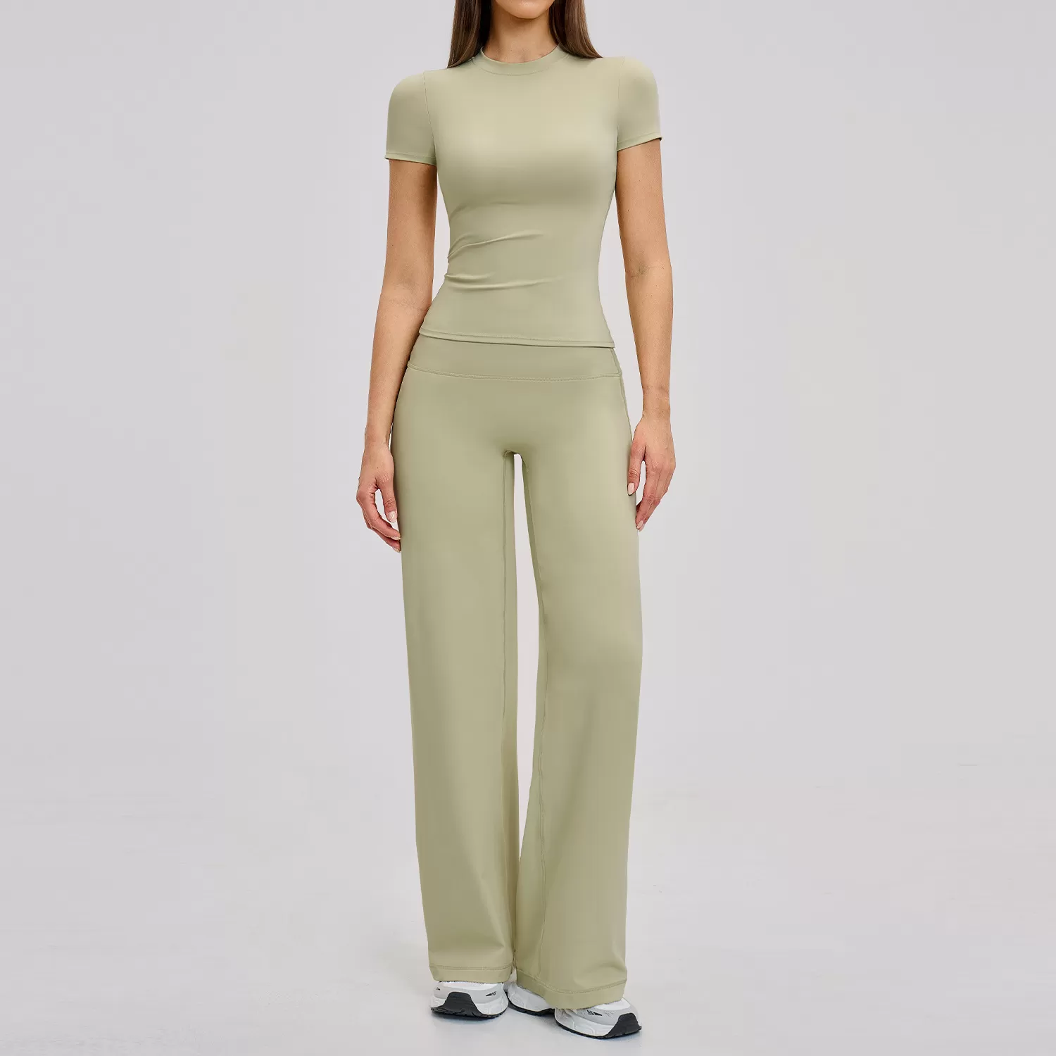 Mangas cortas verdes + pantalones