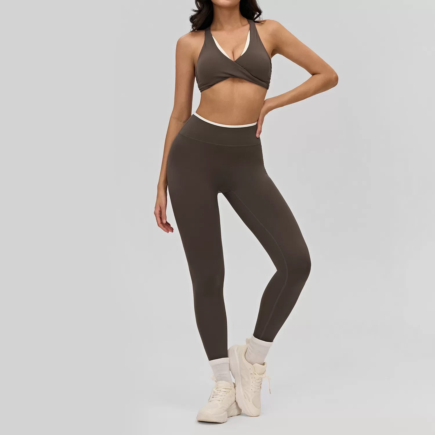 Conjuntos de 4 piezas de ropa deportiva, trajes de yoga, conjunto de chándal de entrenamiento, conjuntos con logotipo personalizado, conjuntos de fitness para gimnasio y entrenamiento al aire libre FGBDWB516190+516187+516188+516189