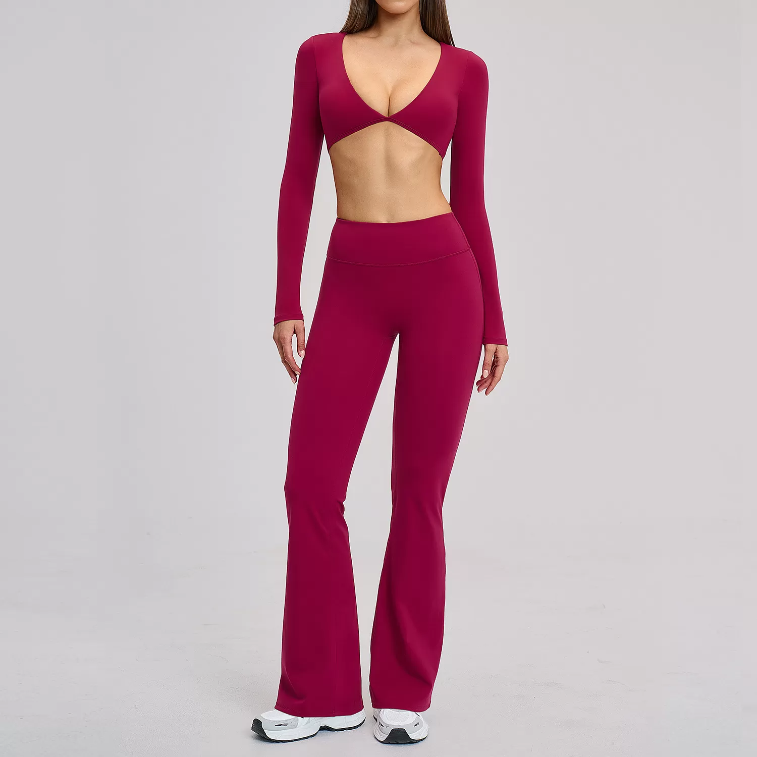 Conjunto de top y pantalón de manga larga color frambuesa