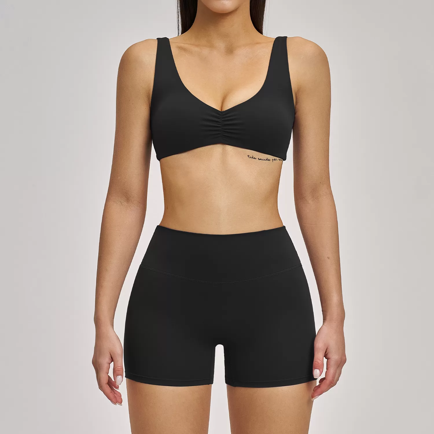 Conjunto de ropa deportiva para gimnasio, sujetador deportivo y pantalones cortos ajustados para yoga, top deportivo informal, conjunto de yoga FGBTZ4520