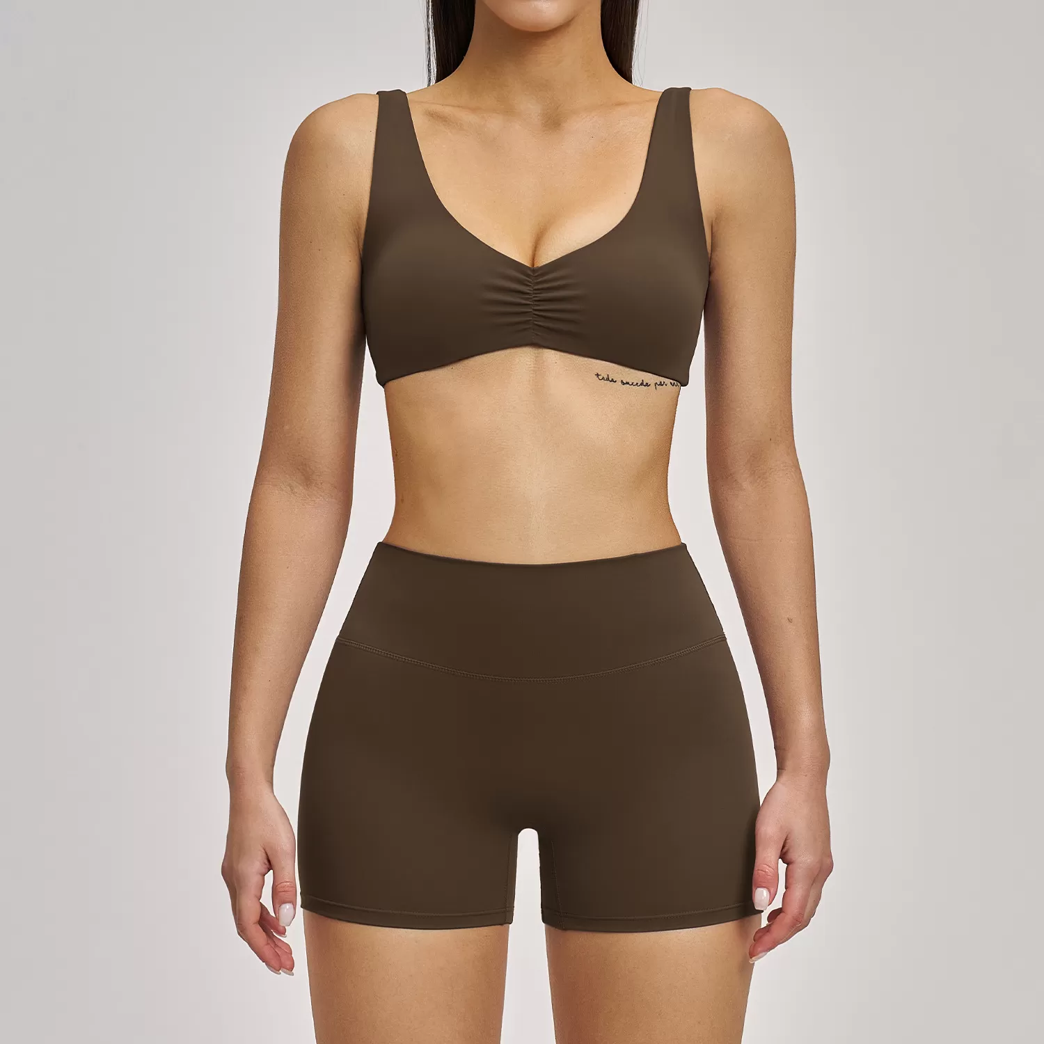 Conjunto de ropa deportiva para gimnasio, sujetador deportivo y pantalones cortos ajustados para yoga, top deportivo informal, conjunto de yoga FGBTZ4520