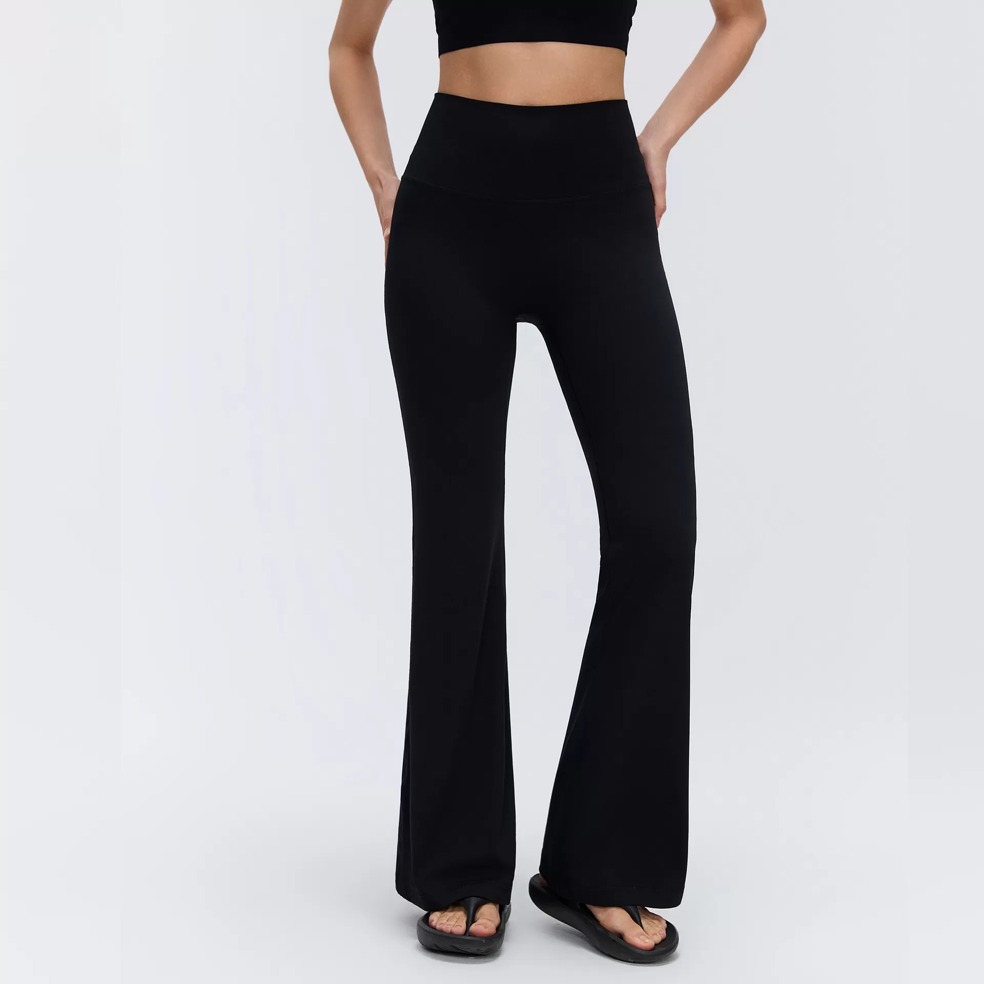 Nuevos pantalones de yoga acampanados para mujer, pantalones de yoga de cintura alta para fitness, pantalones de yoga ajustados de uso casual FGBD26017