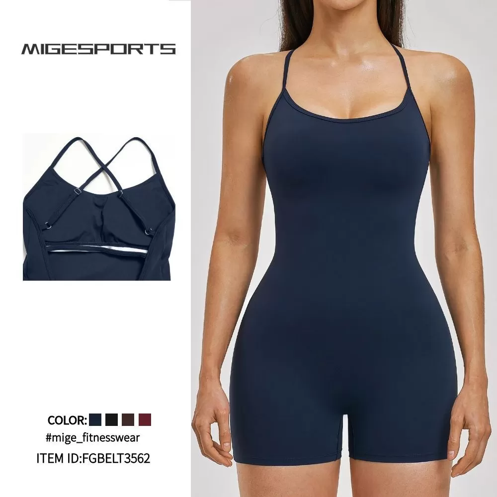 Mono de mujer con espalda descubierta y hueca, ideal para yoga, deportes, running y fitness. Modelo FGBELT3562.