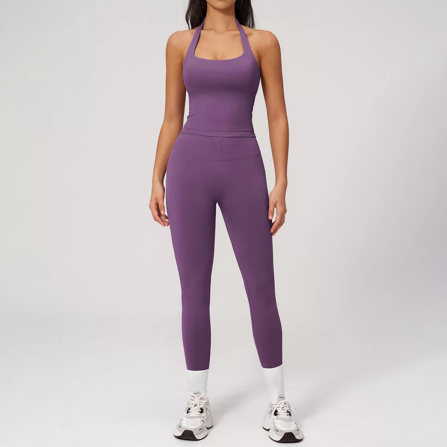 Nuevo conjunto de yoga para mujer, de secado rápido, transpirable, de spandex/nylon, color liso, ropa deportiva para gimnasio, traje para correr y fitness FGBTZ7790