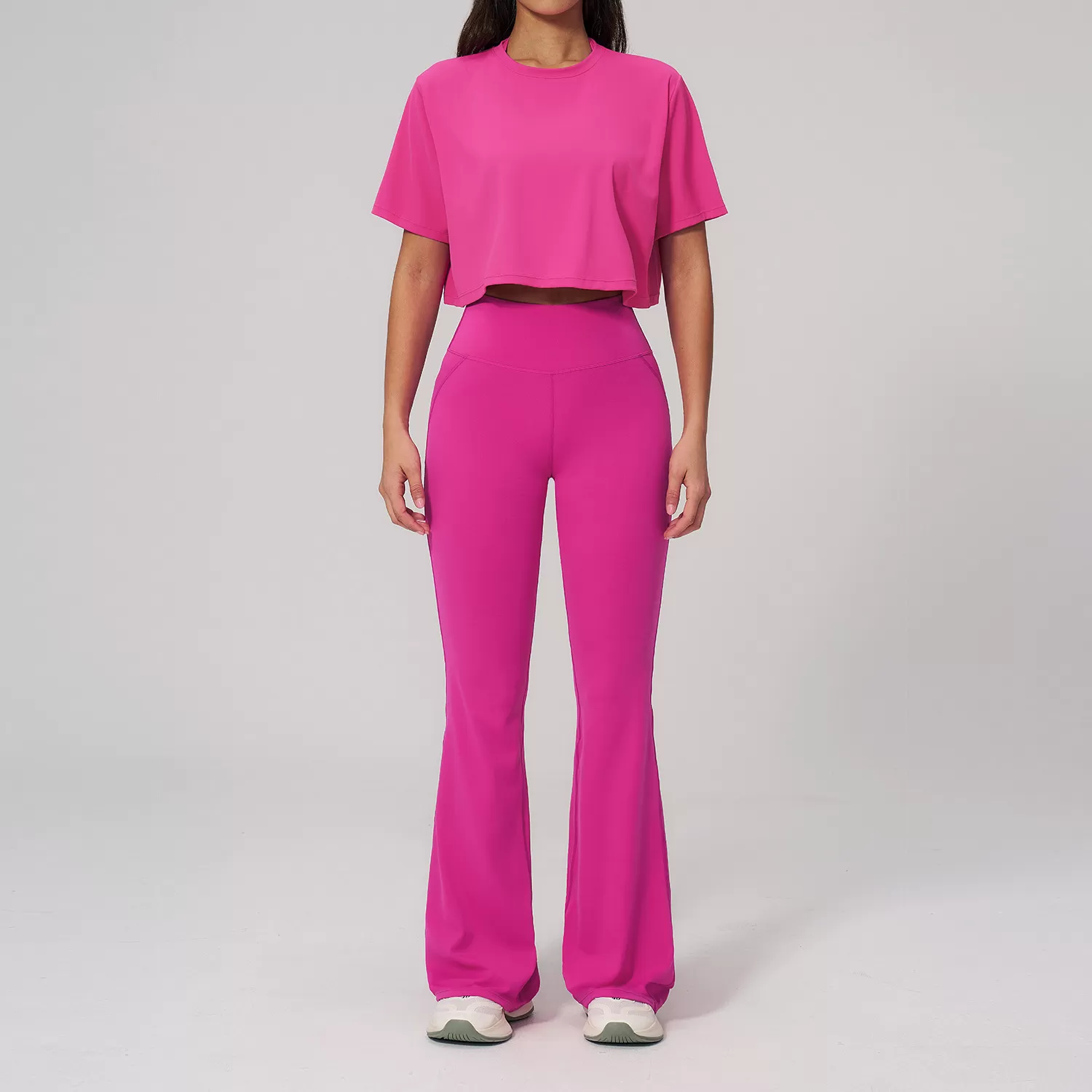 Conjunto de dos piezas para mujer: pantalón acampanado de cintura alta para gimnasio, top de manga corta, ropa deportiva para fitness y yoga (FGBTZ3091)