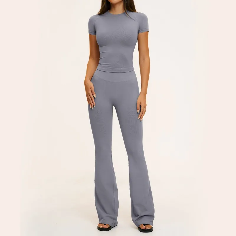 Conjunto de 7 piezas para mujer: pantalones cortos de yoga de secado rápido, camiseta tipo halter, sujetador de tirantes cruzados en la espalda y leggings sin costuras (FGBTZ4535)