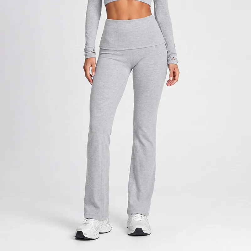pantalones grises