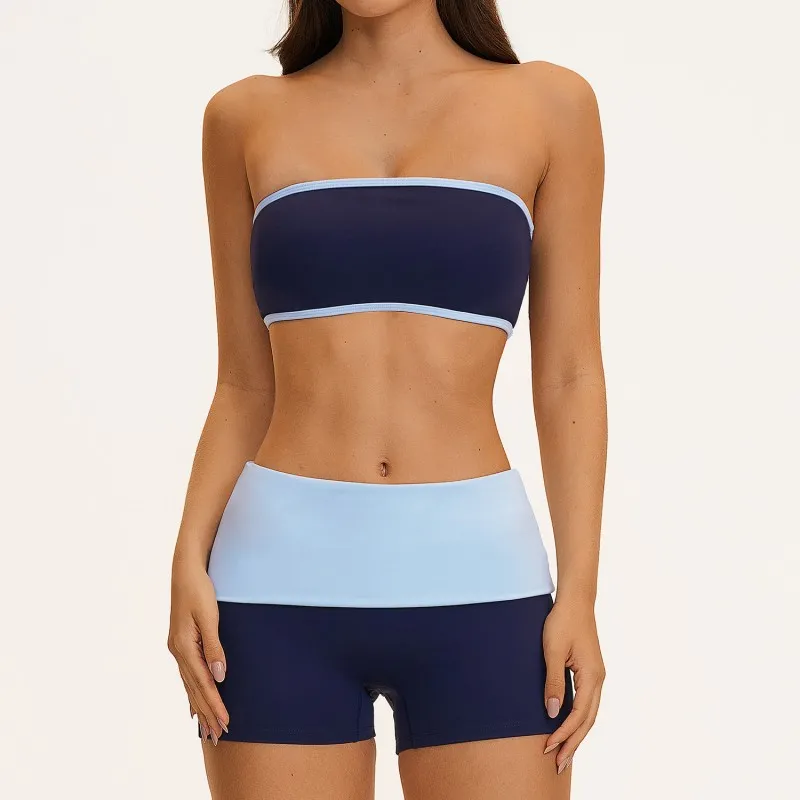 Sujetador y shorts azul marino