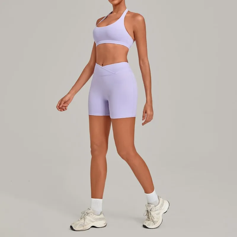 Sujetador deportivo con cuello halter elástico, shorts de fitness con cintura cruzada, ropa de yoga, conjunto liso transpirable FGB5423+9721