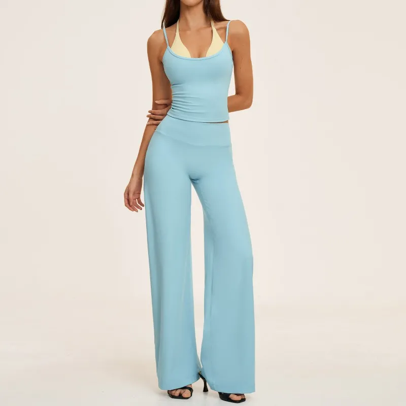 Camisetas sin mangas y pantalones azules y amarillos-1