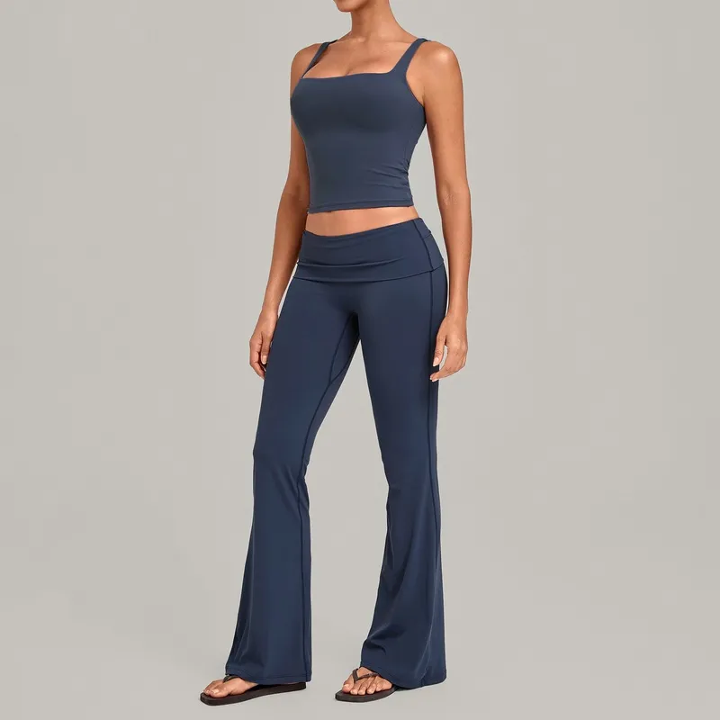 Conjunto deportivo de yoga para mujer: camiseta sin mangas y pantalones acampanados (modelo FGBQS6012+2257)