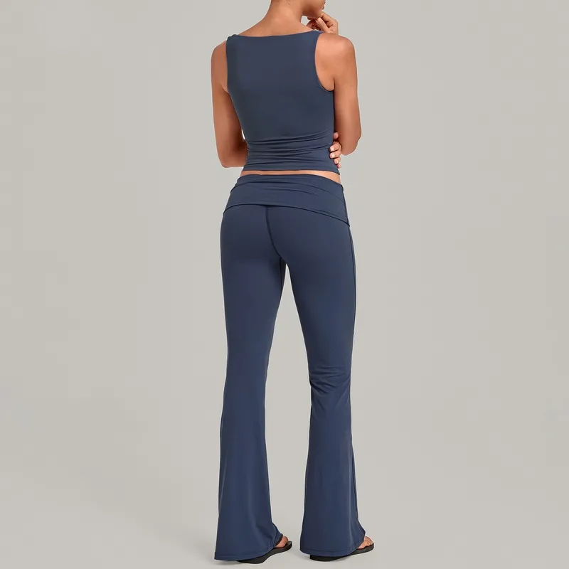 Conjunto deportivo de yoga para mujer: camiseta sin mangas y pantalones acampanados (modelo FGBQS6012+2257)