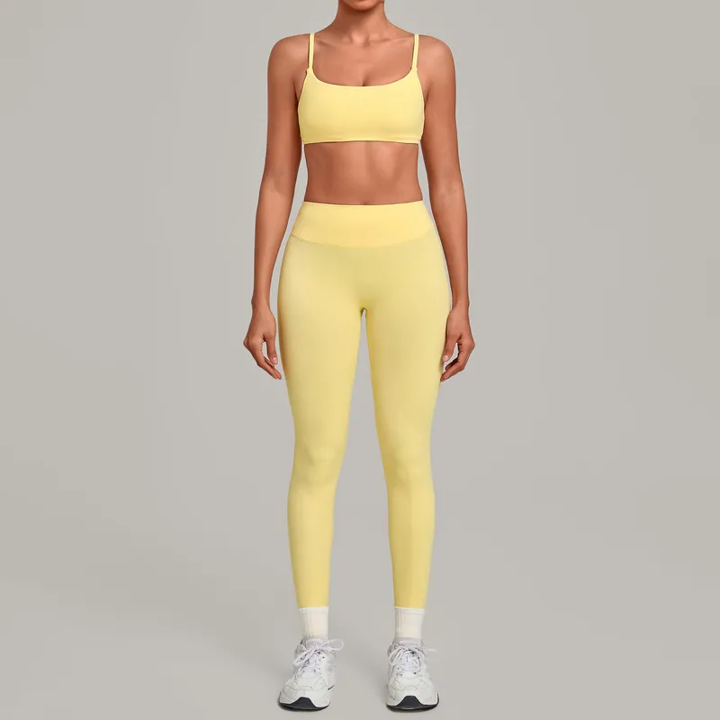 Sujetador y leggings de tacto ultrasuave