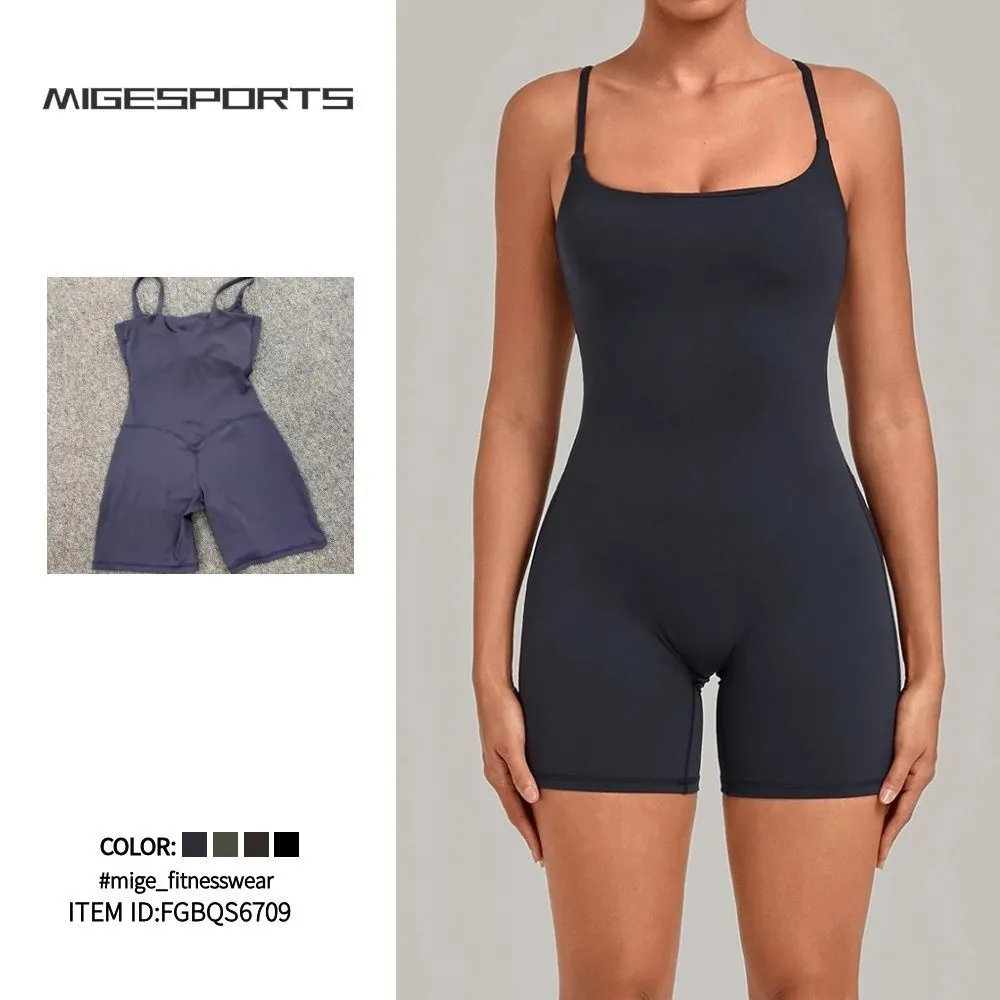 Conjunto deportivo para mujer: body o mono y pantalones cortos (shorts) para fitness, yoga y gimnasio (modelo FGBQS6709)