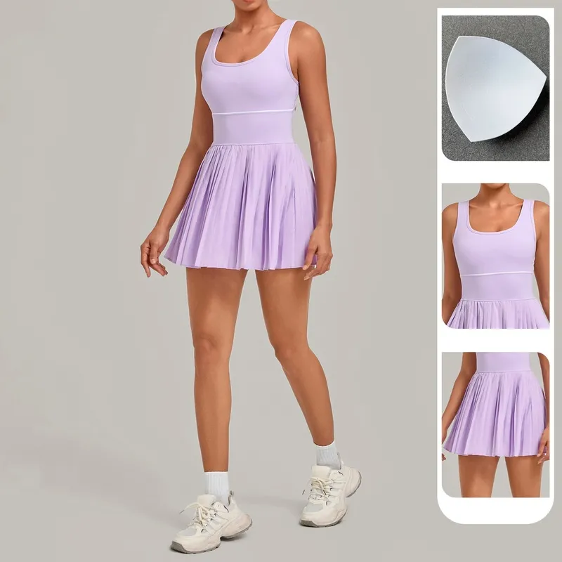 Vestido de tenis de una pieza para mujer: espalda descubierta, cuello cuadrado, falda plisada, shorts integrados, copas acolchadas y tejido de secado rápido (modelo FGBQS21151)