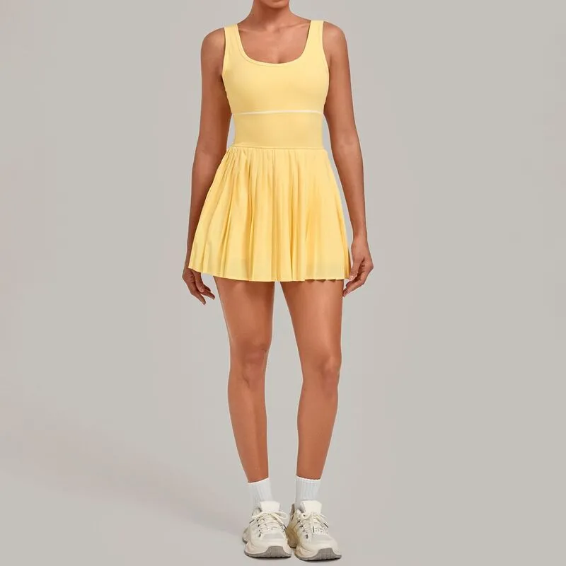 Vestido de tenis de una pieza para mujer: espalda descubierta, cuello cuadrado, falda plisada, shorts integrados, copas acolchadas y tejido de secado rápido (modelo FGBQS21151)