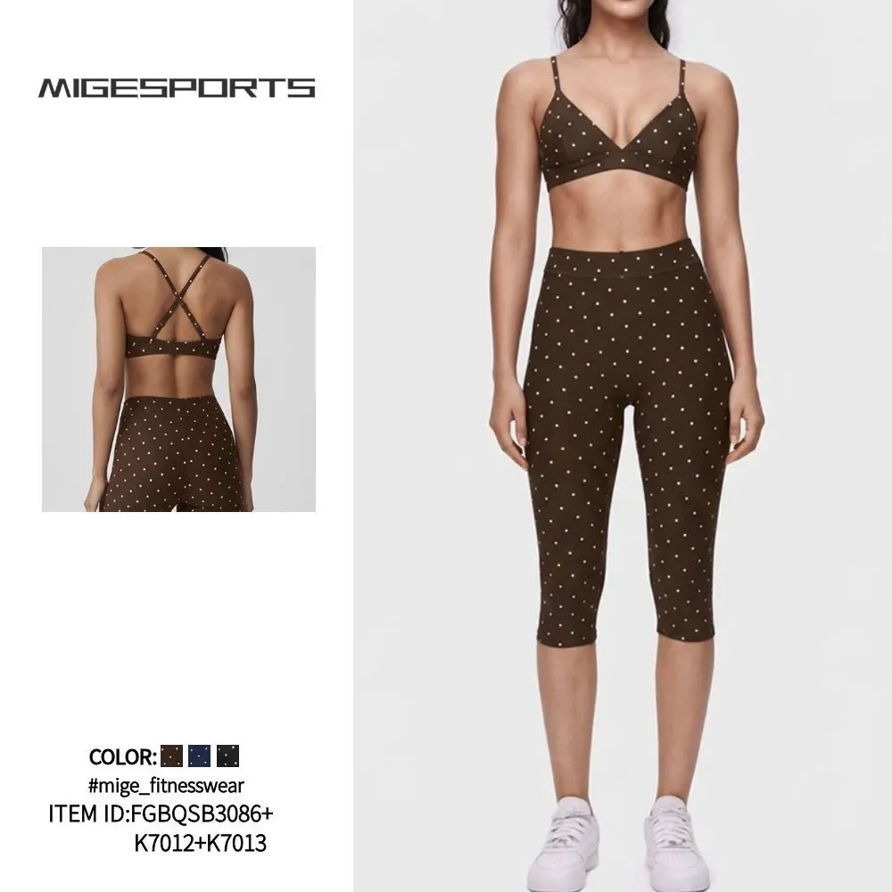 Conjunto de 3 piezas de ropa deportiva elástica para mujer (top y leggings) con estampado de lunares; tejido de secado rápido y alta calidad (FGBB3086+K7012+K7013)