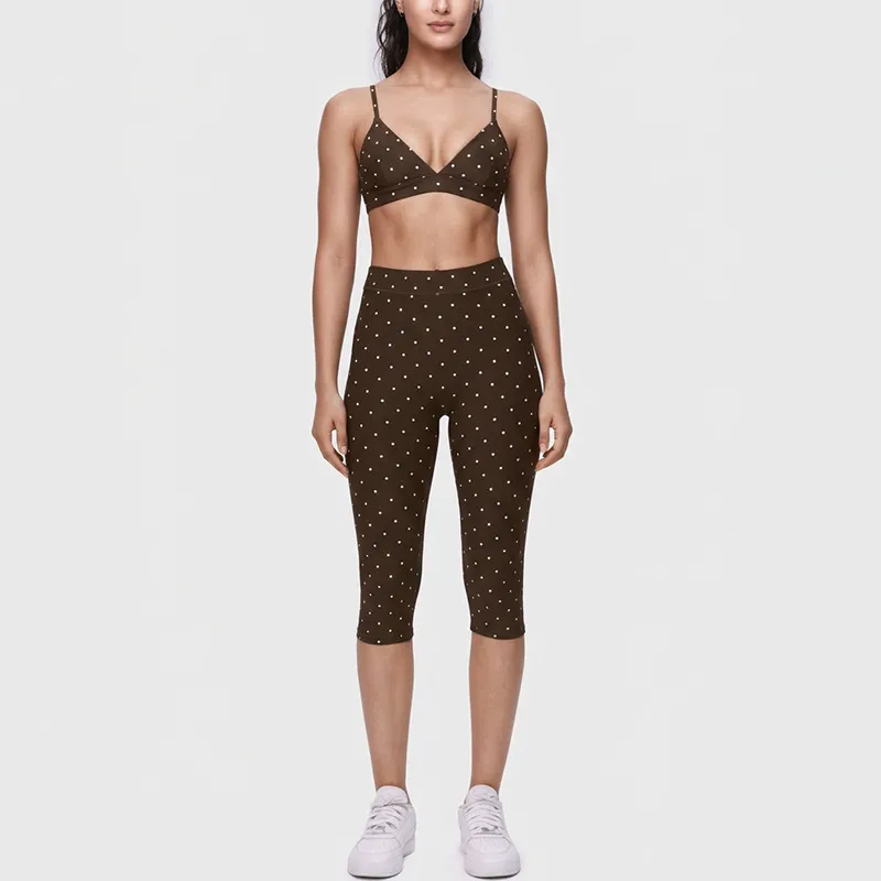 Conjunto de 3 piezas de ropa deportiva elástica para mujer (top y leggings) con estampado de lunares; tejido de secado rápido y alta calidad (FGBB3086+K7012+K7013)