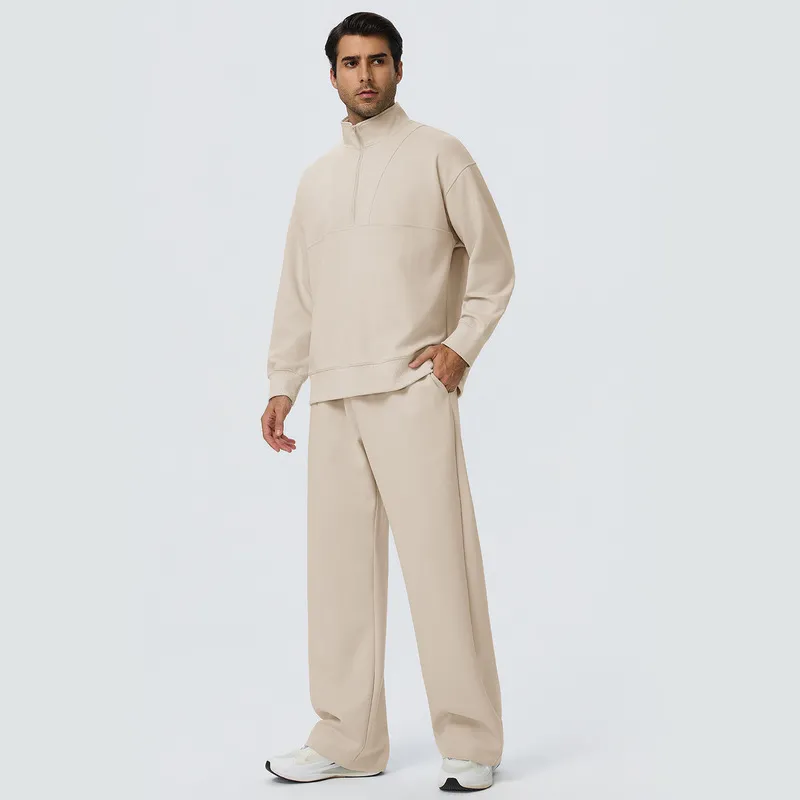 Conjunto de top y pantalón en color camel claro