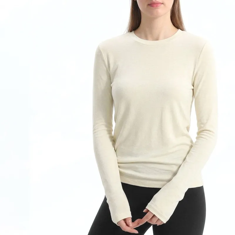 Top de manga larga con acabado cepillado, cuello redondo y corte entallado para gimnasio y running (FGBCX62031)