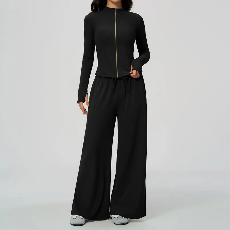 Chaquetas y pantalones negros