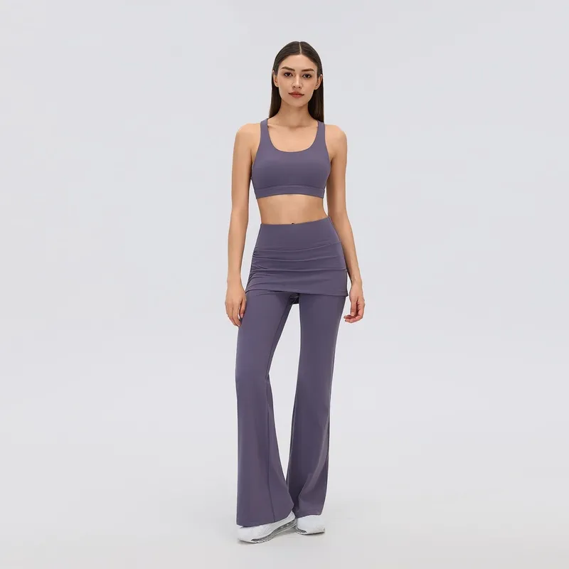 Conjunto de sujetador y braguita color uva
