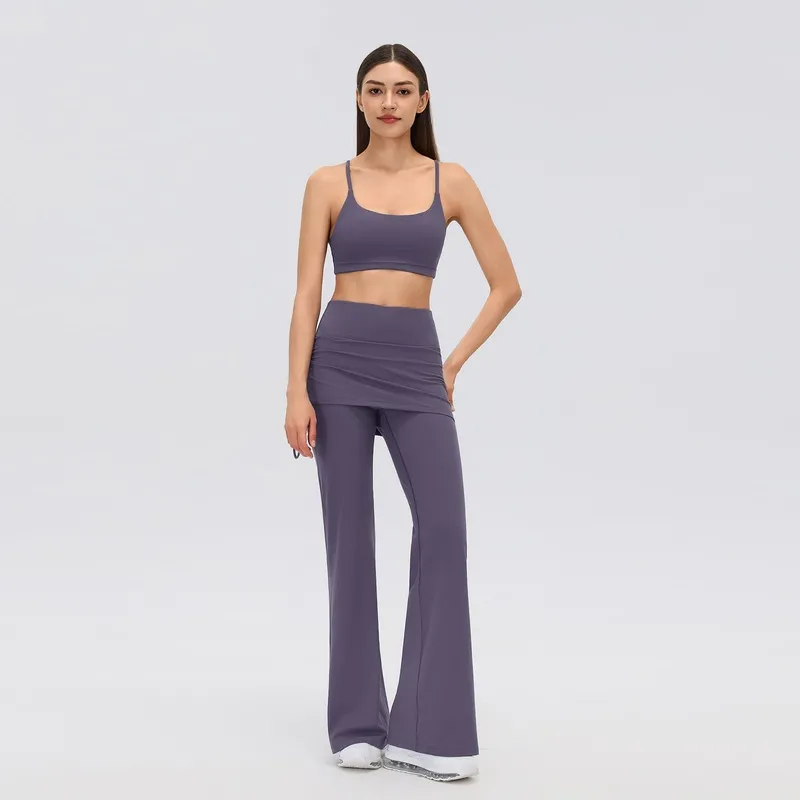 Conjunto de sujetador y braguita color uva