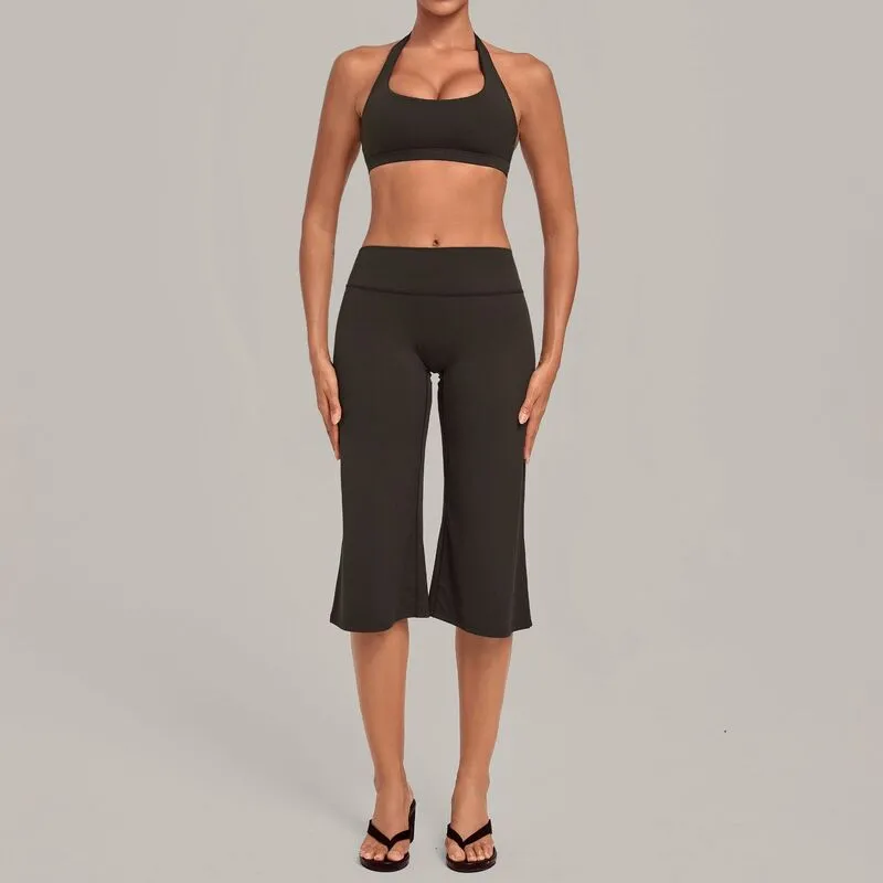 Conjunto deportivo para mujer: sujetador tipo halter con espalda descubierta y pantalones de largo 3/4, ideal para yoga, fitness y entrenamiento (FGBQS5423+7311)