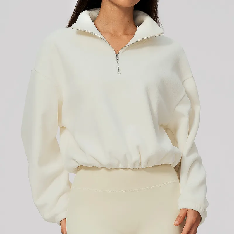 Tops de color blanco roto