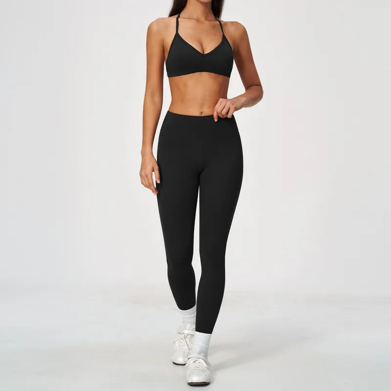Conjunto de yoga para mujer, de tejido suave y cepillado; conjunto ajustado para correr, ropa de fitness, indumentaria para gimnasio (venta al por mayor) - FGBTZ5555